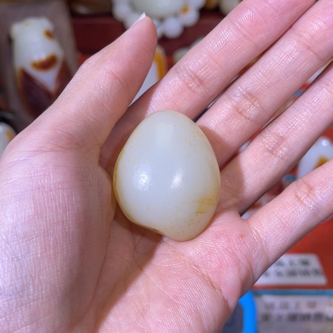 恬***恪和田玉未镶嵌挂件