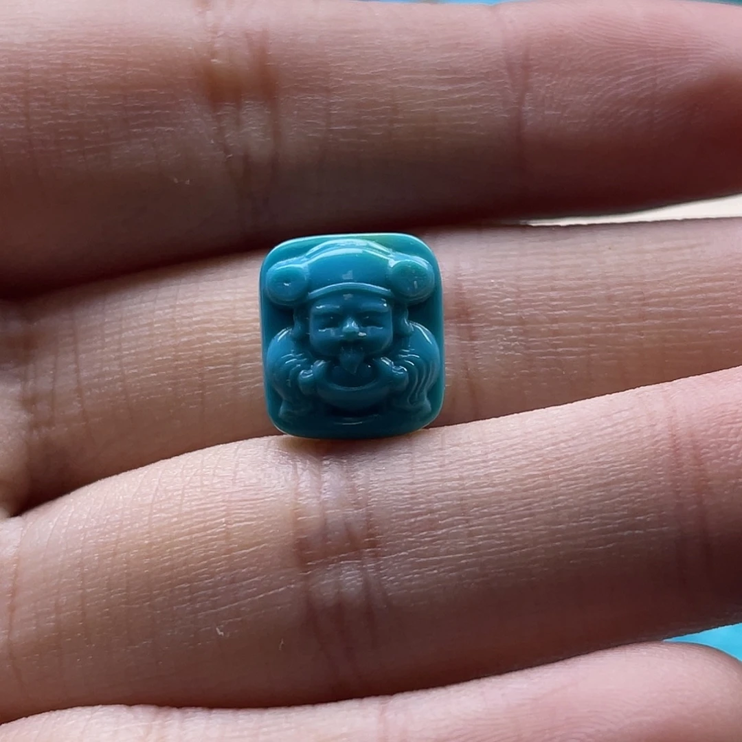 绿松石未镶嵌颈饰