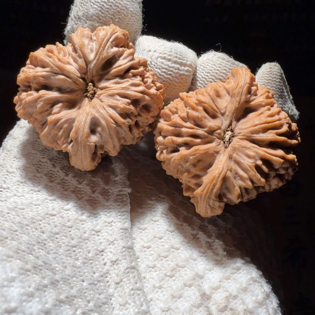 文玩核桃吊坠探*39南疆石