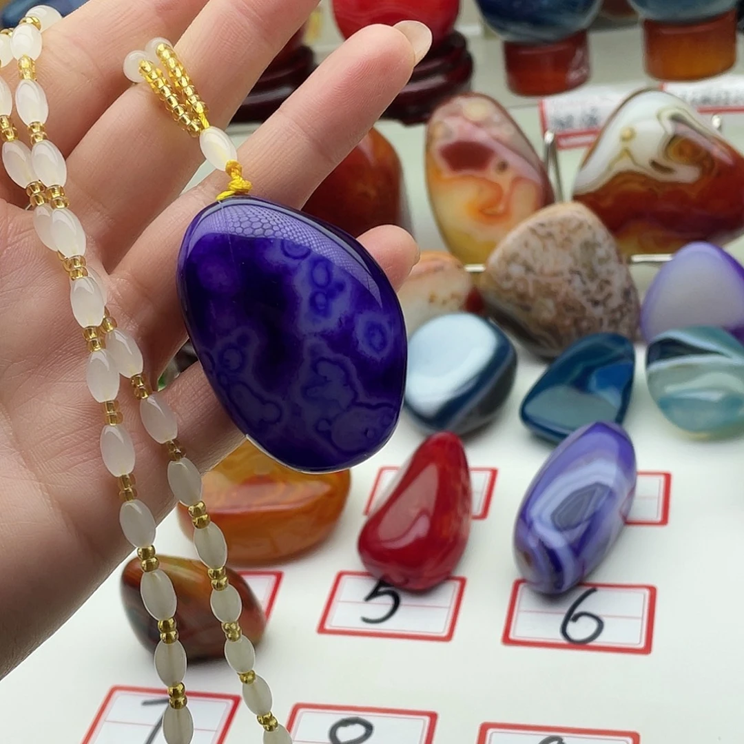 玛瑙/玉髓未镶嵌颈饰