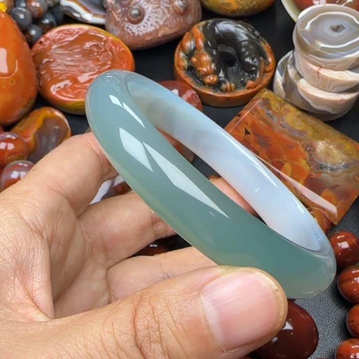 玛瑙/玉髓未镶嵌原矿玛瑙项链牌子