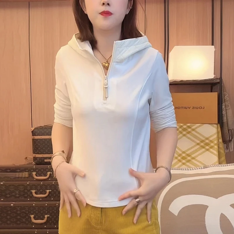 秋冬新款双面绒连帽长袖卫衣女设计感时尚休闲打底衫显瘦内搭上衣