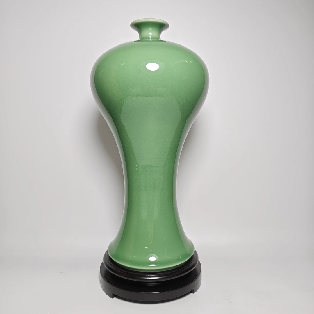 龙泉青瓷   梅子青 梅瓶 高32cm
