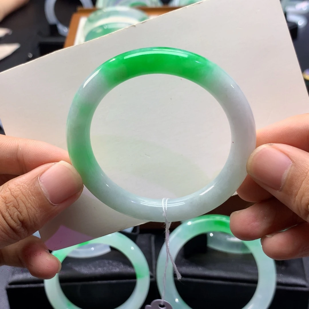 未镶嵌手镯翡翠闪购35