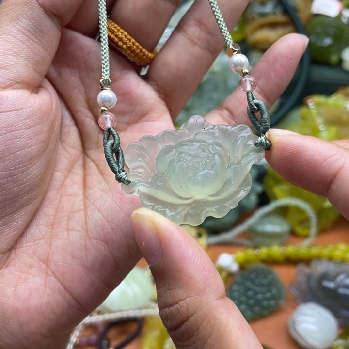 岫玉未镶嵌锁骨链毛衣链