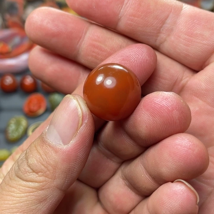 南红玛瑙未镶嵌手链