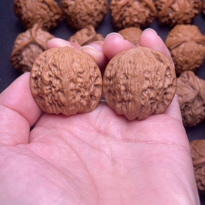 文玩核桃吊坠磨盘