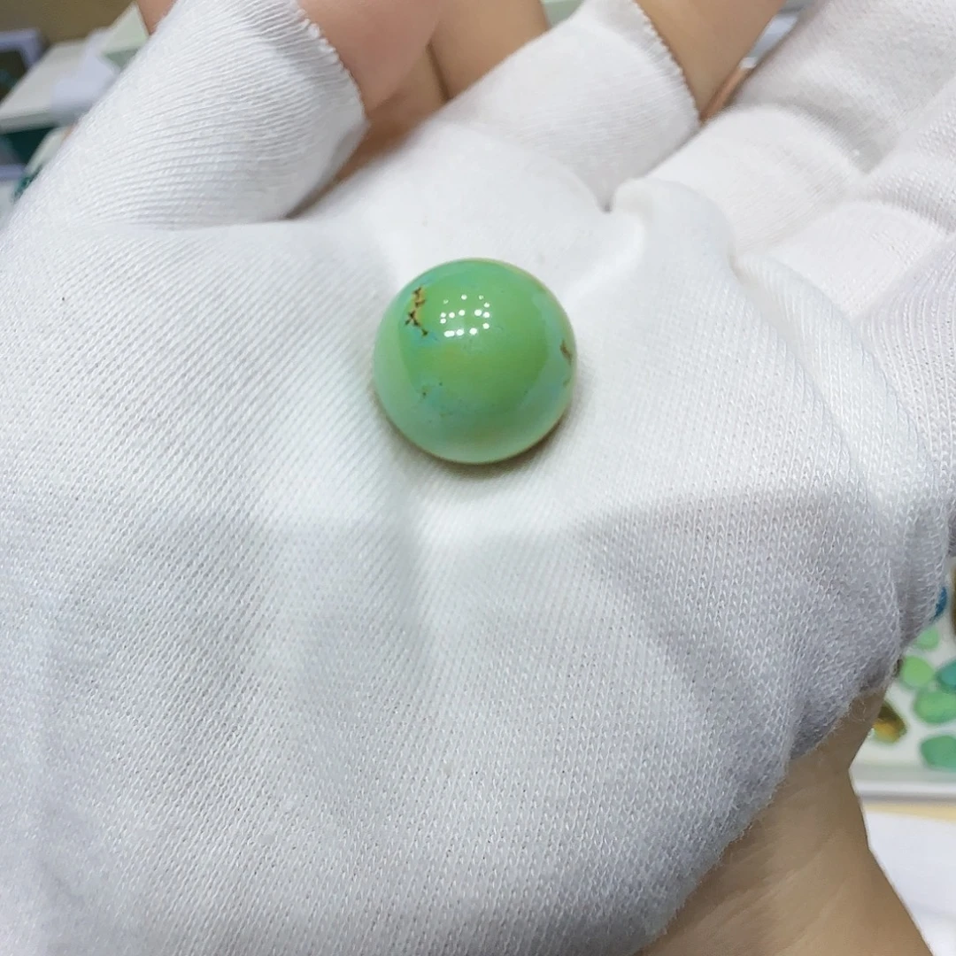 未镶嵌绿松石原矿绿松石