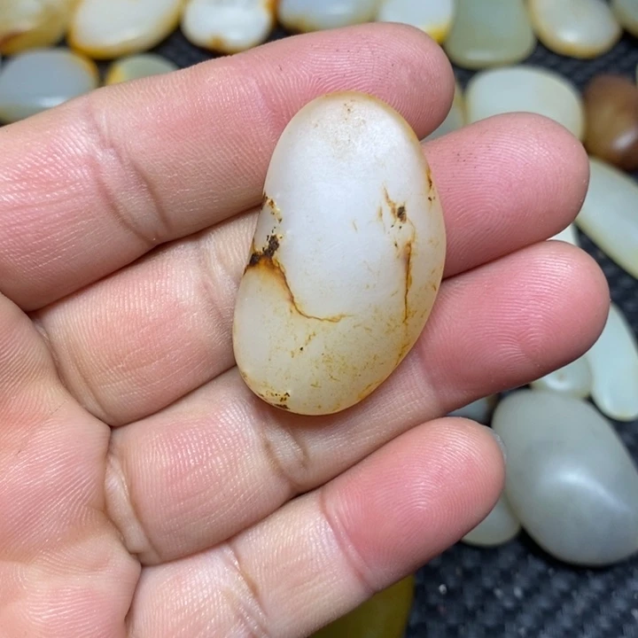 和田玉（白玉）珠宝奇石未镶嵌