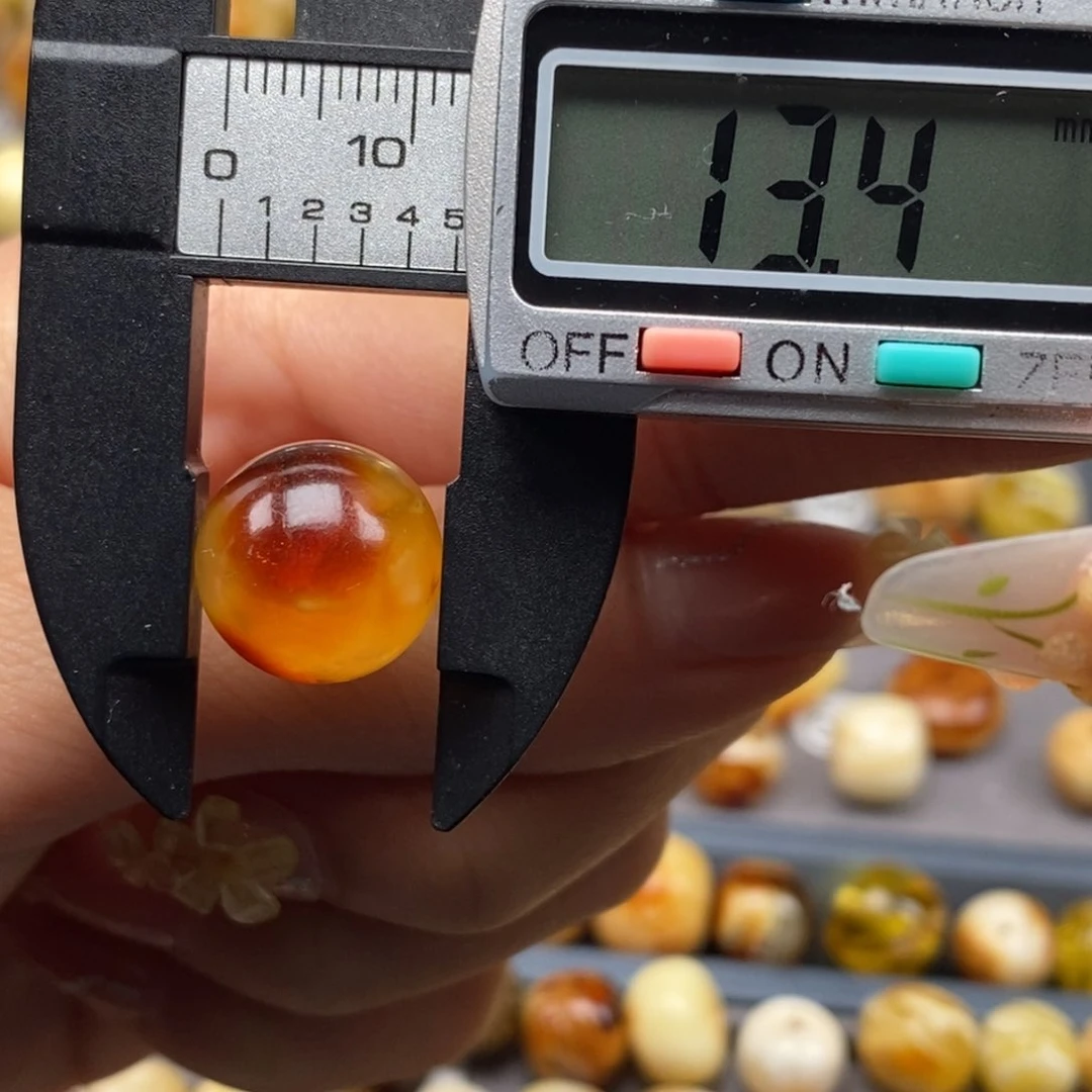 蜜蜡珠宝奇石未镶嵌3*2