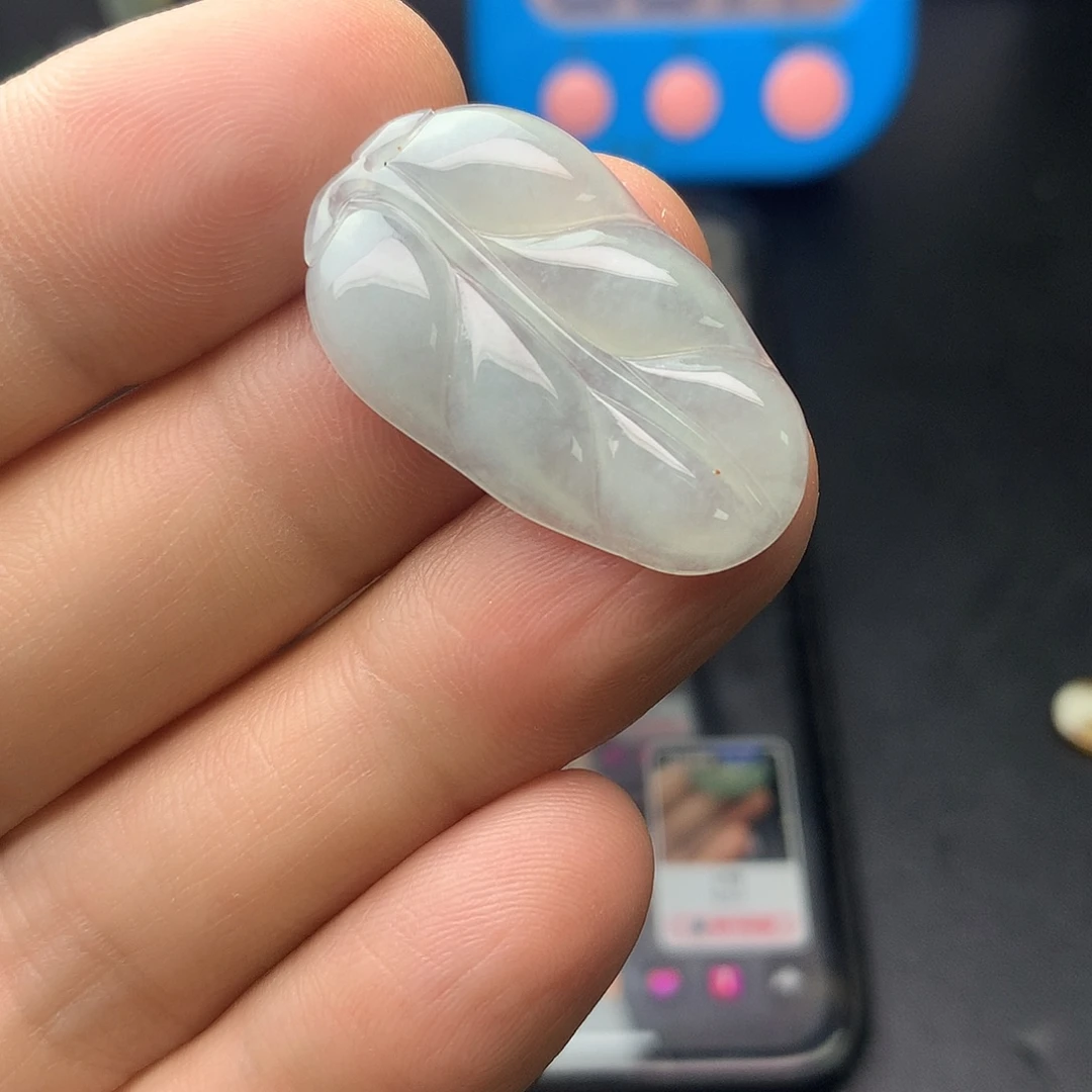 翡翠未镶嵌颈饰翡翠首饰和翡翠珠宝