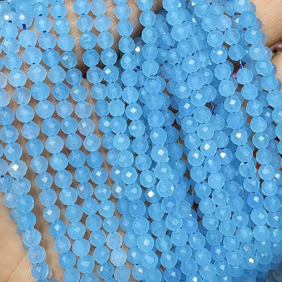 玛瑙/玉髓未镶嵌珠宝半成品海蓝宝切面4mm一条