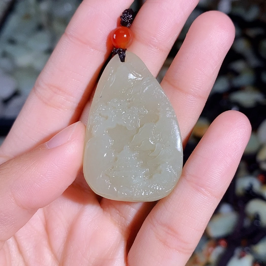 和田玉未镶嵌颈饰