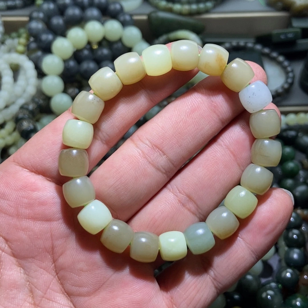 和田玉（糖玉）未镶嵌手链