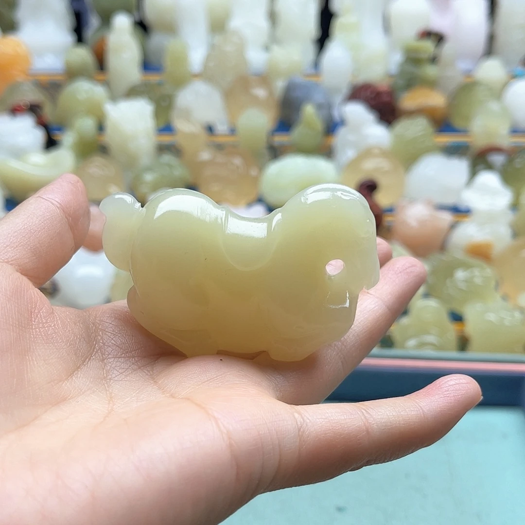 森***谷新疆昆仑山脉山料