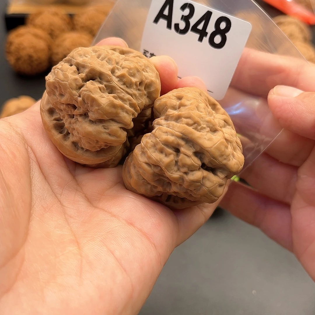 桃核把件期*蛙蛙福利44