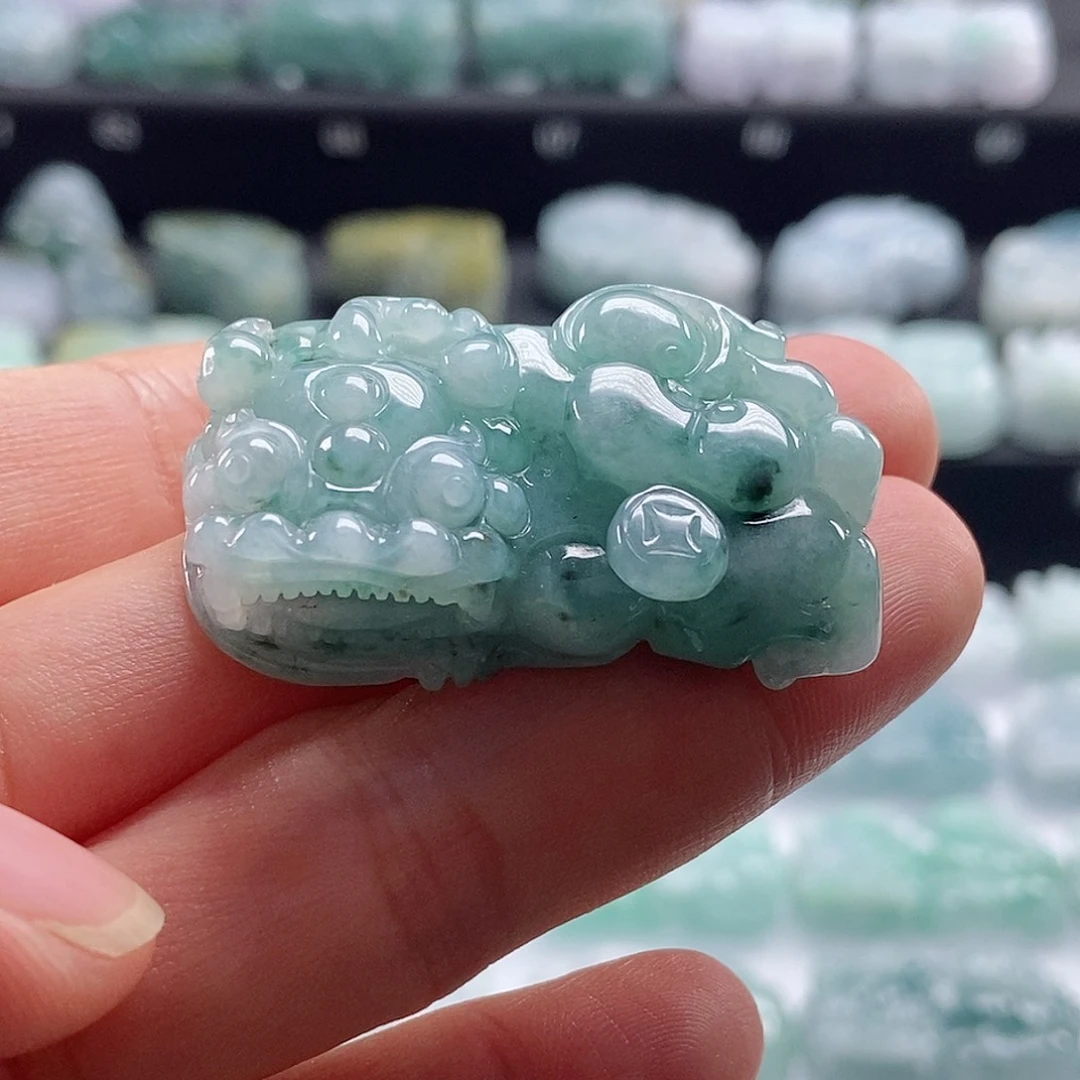 颈饰未镶嵌翡翠翡翠貔貅