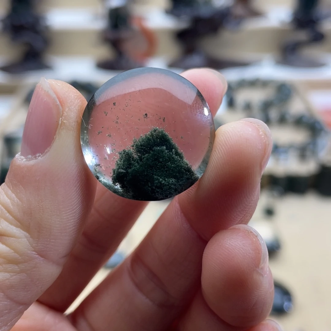 水晶颈饰未镶嵌绿幽灵金字塔圆牌