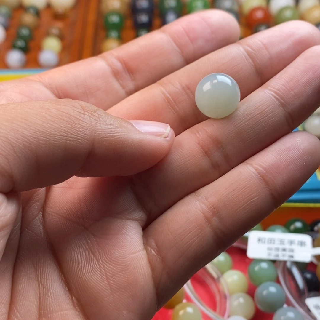 和田玉未镶嵌珠宝半成品卡12天空蓝y