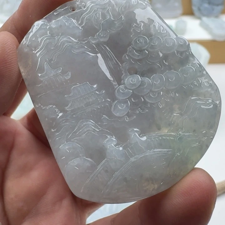 翡翠未镶嵌颈饰天然缅甸A货翡翠