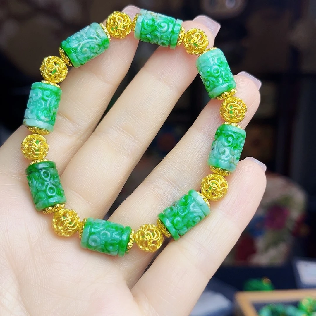 翡翠未镶嵌颈饰手链