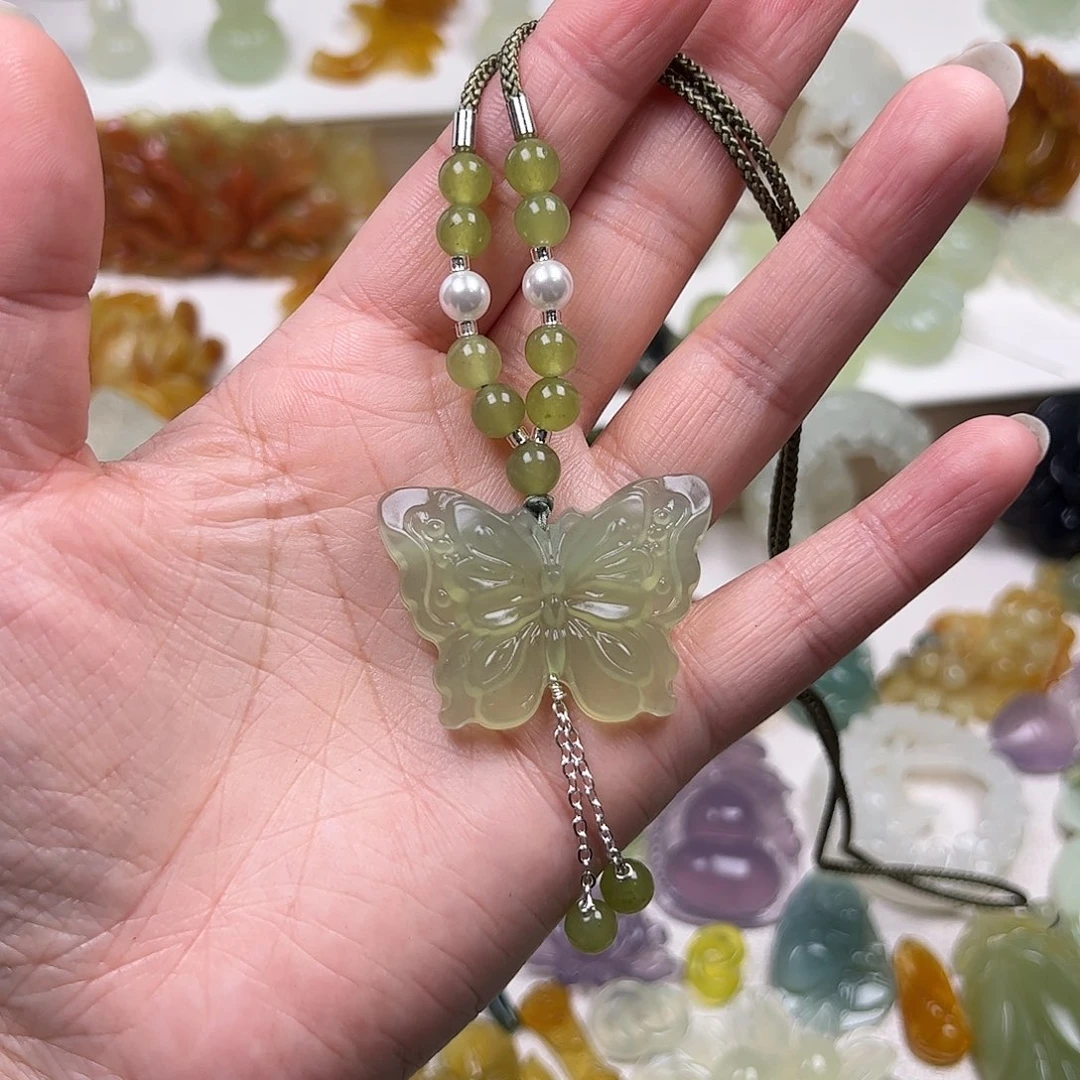 竹***风蛇纹石玉未镶嵌颈饰