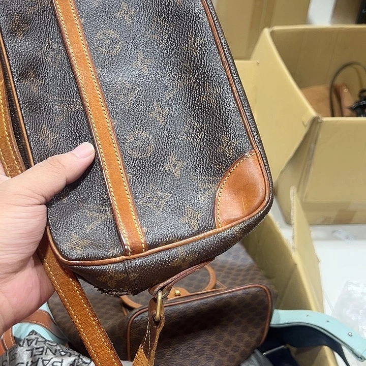 珍***人塑料这个时候应该