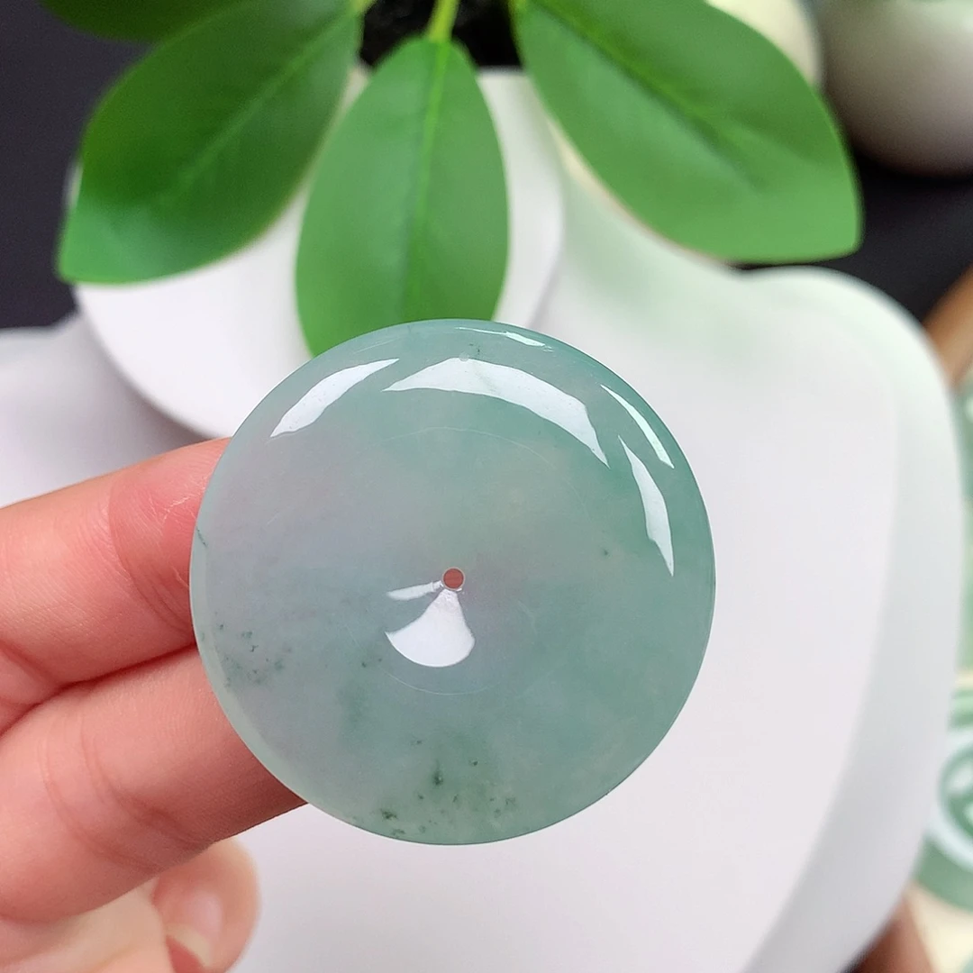 颈饰未镶嵌翡翠平安扣 35.8x6.1mm