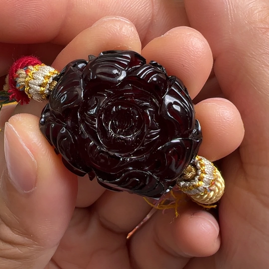 琥珀未镶嵌裸石琥珀