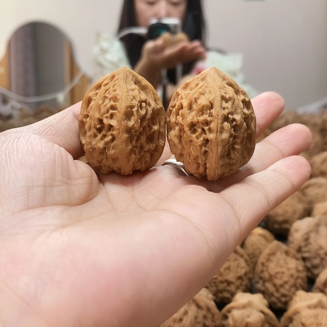 吊坠文玩核桃小西北31