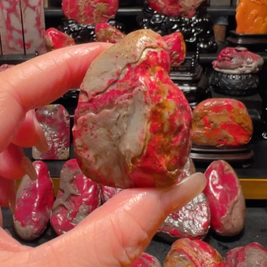 昌化鸡血石原石手把