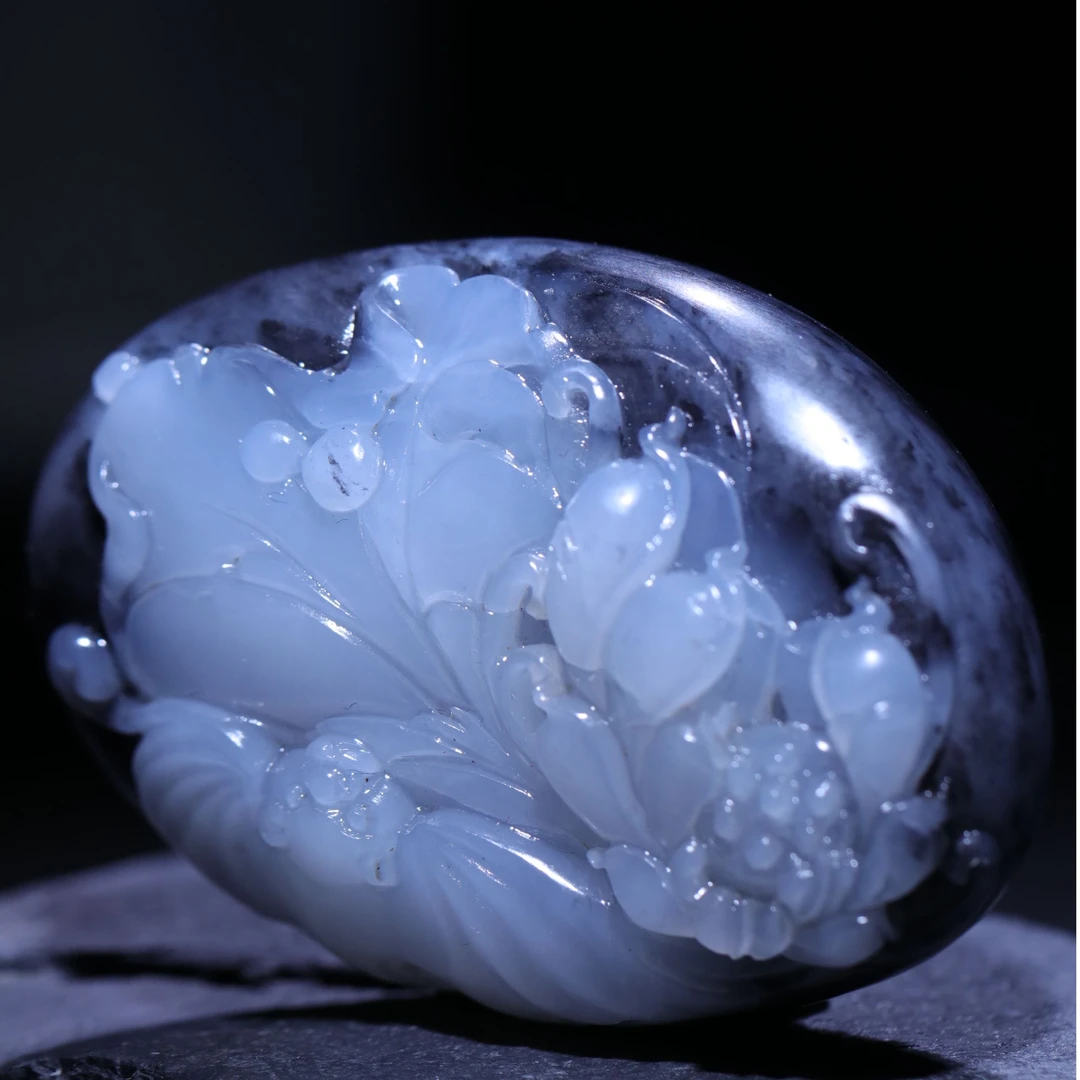 和田玉青花花开富贵小把件