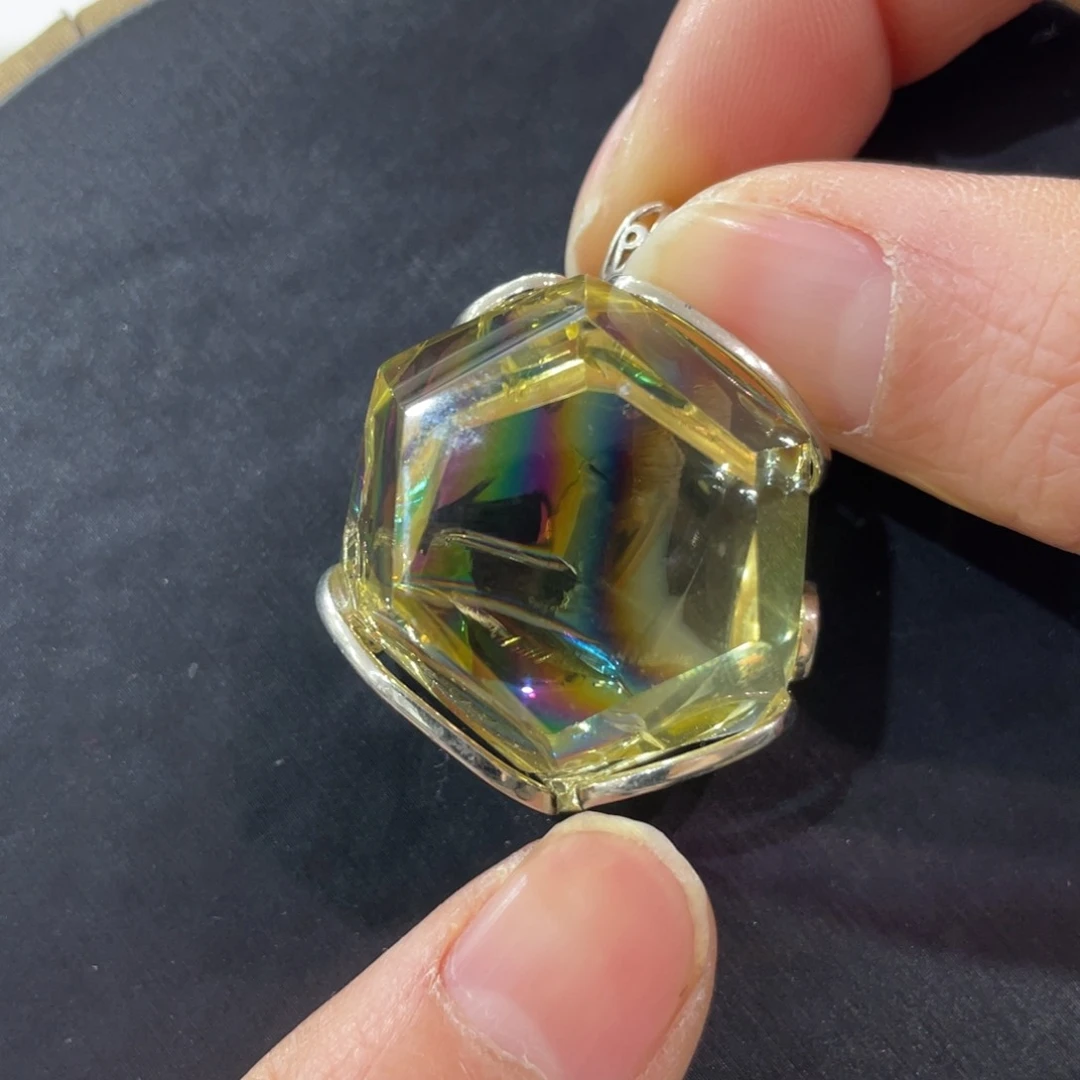 水晶吊坠阿塞合金