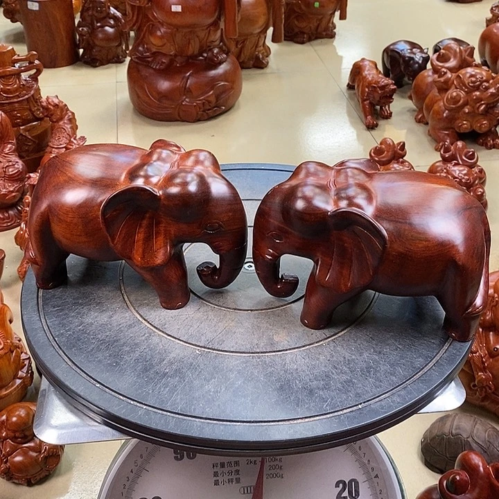 缅甸花梨木大象20 公分