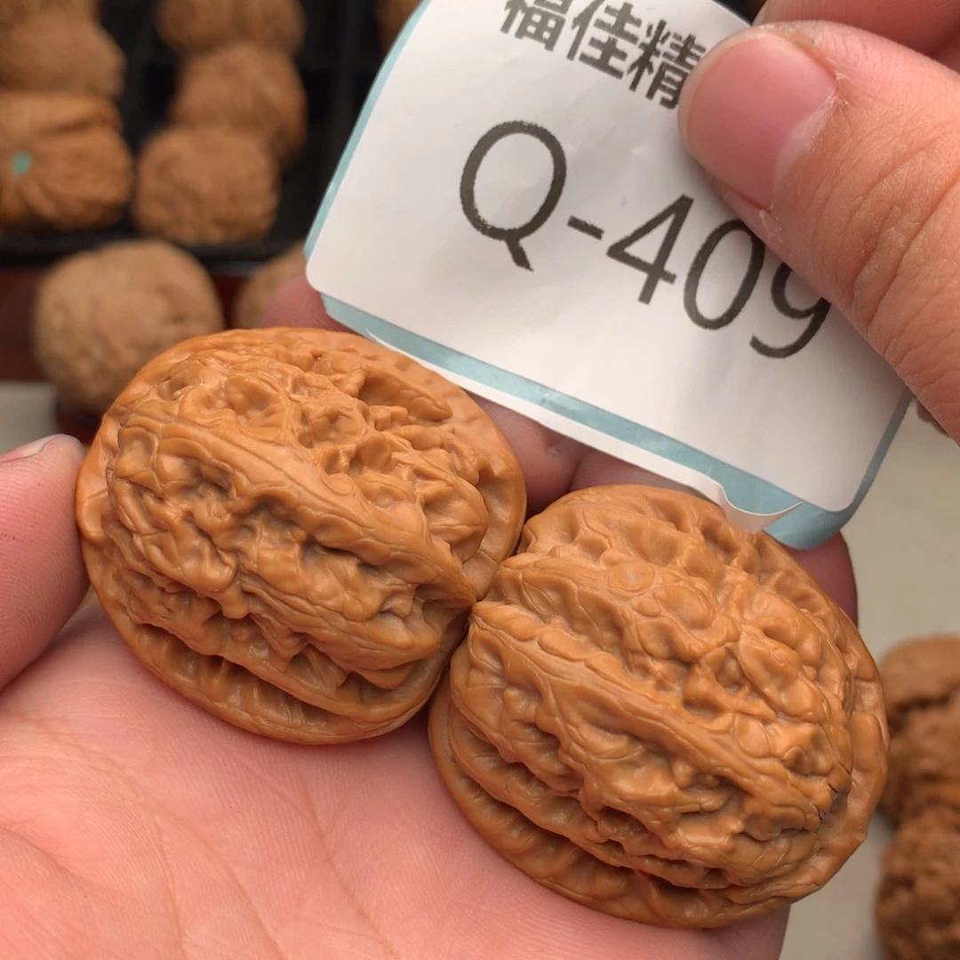 文玩核桃把件40红锦鲤……