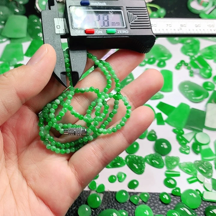 翡翠未镶嵌颈饰晨*翡翠2.8