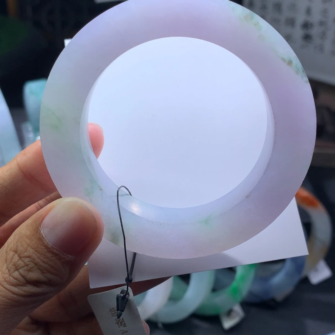 未镶嵌翡翠手镯定制翡翠