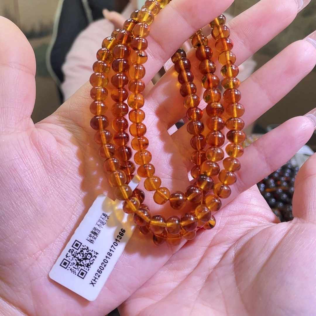 未镶嵌琥珀裸石7+豆油红108