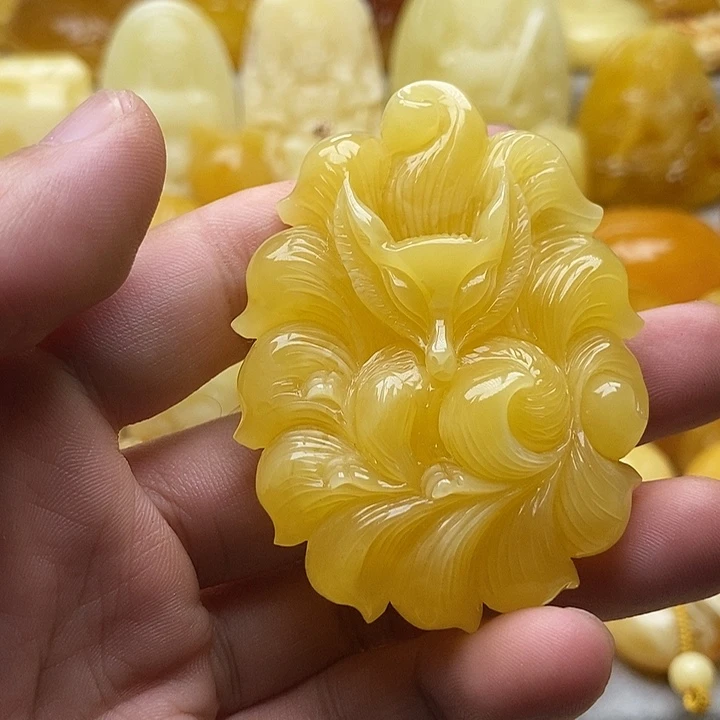琥珀颈饰未镶嵌琥珀蜜蜡吊坠