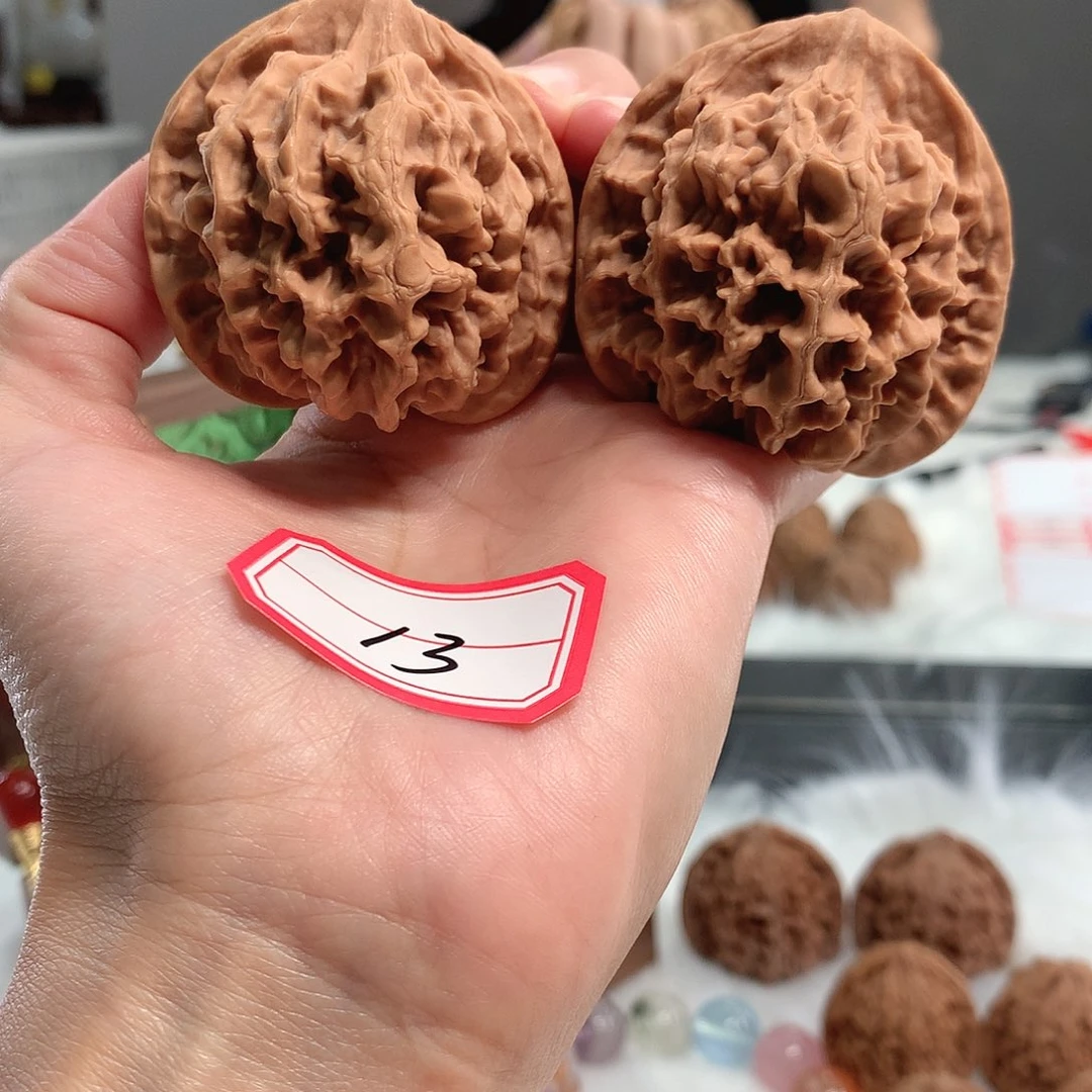 【闪购商品】文玩核桃吊坠帝王 48尺