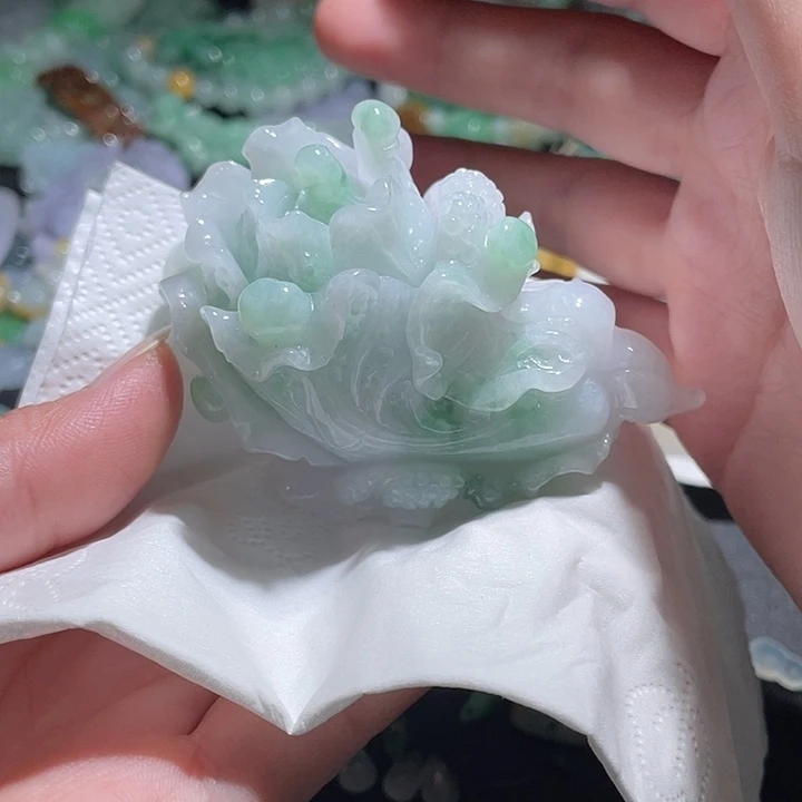 颈饰未镶嵌翡翠天