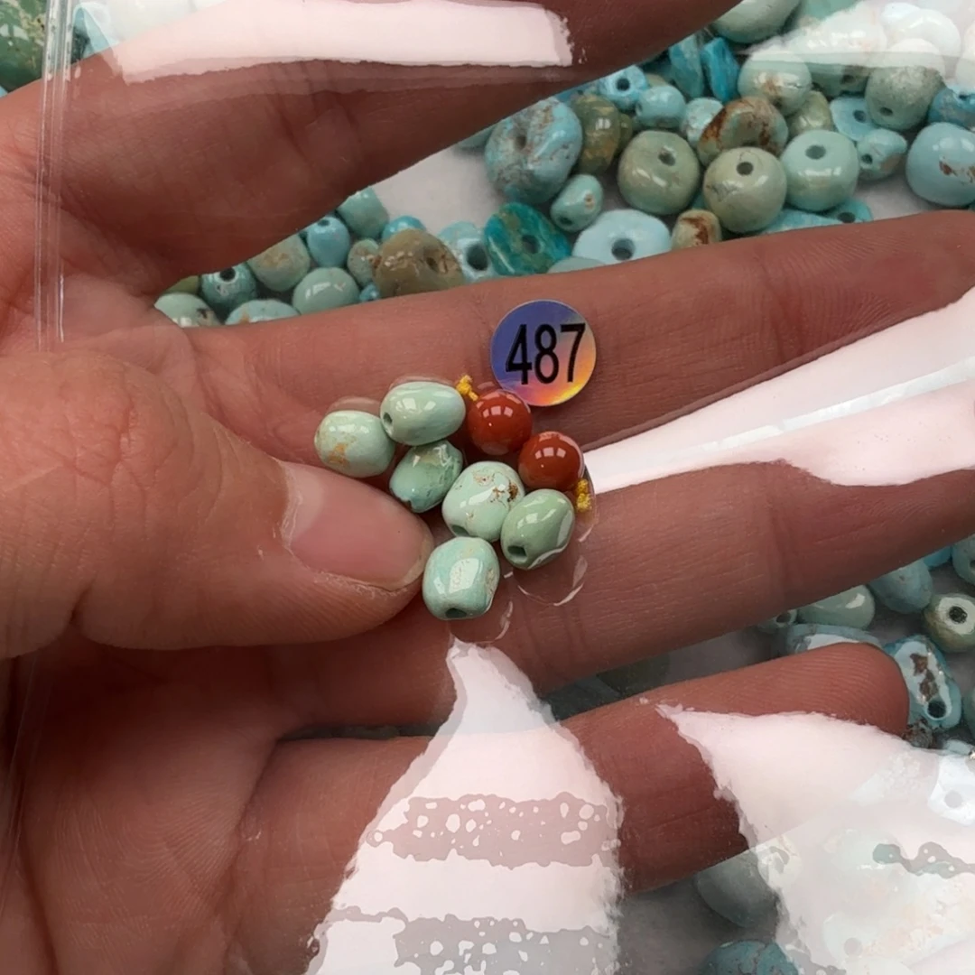 南红玛瑙未镶嵌珠宝奇石