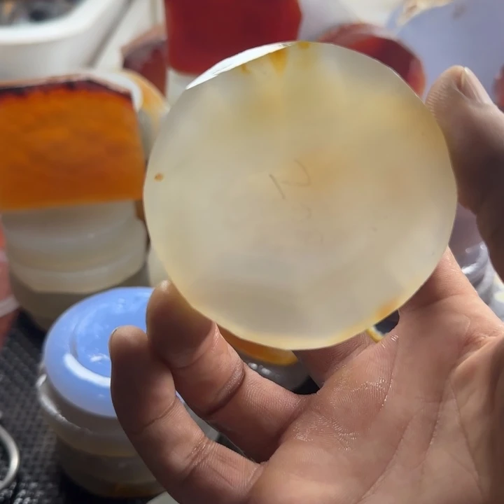 定制玛瑙定制产品不支持退换货