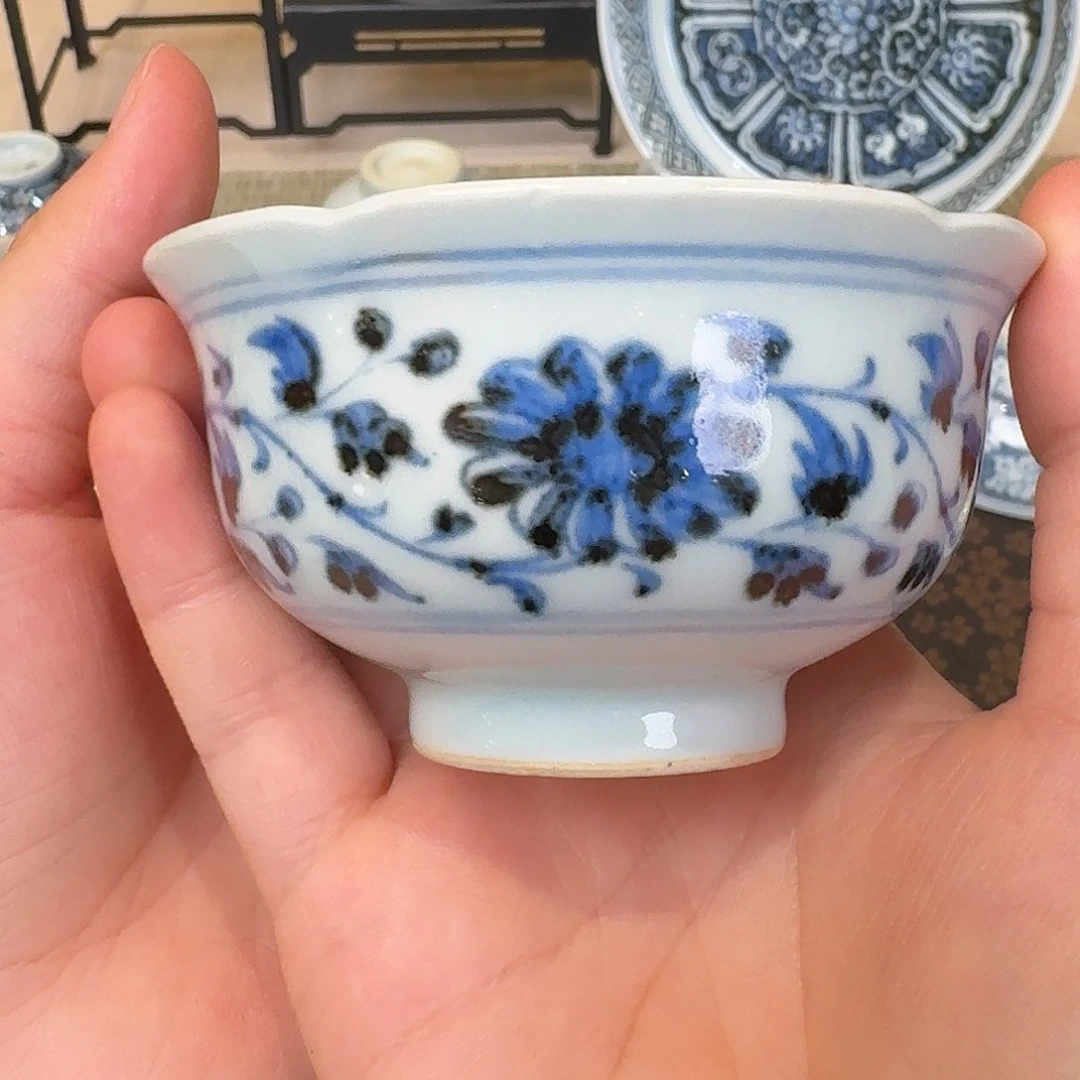 深****徐立擎花口扁菊主人杯