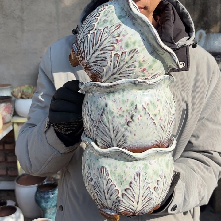 红陶三个口径17高度14