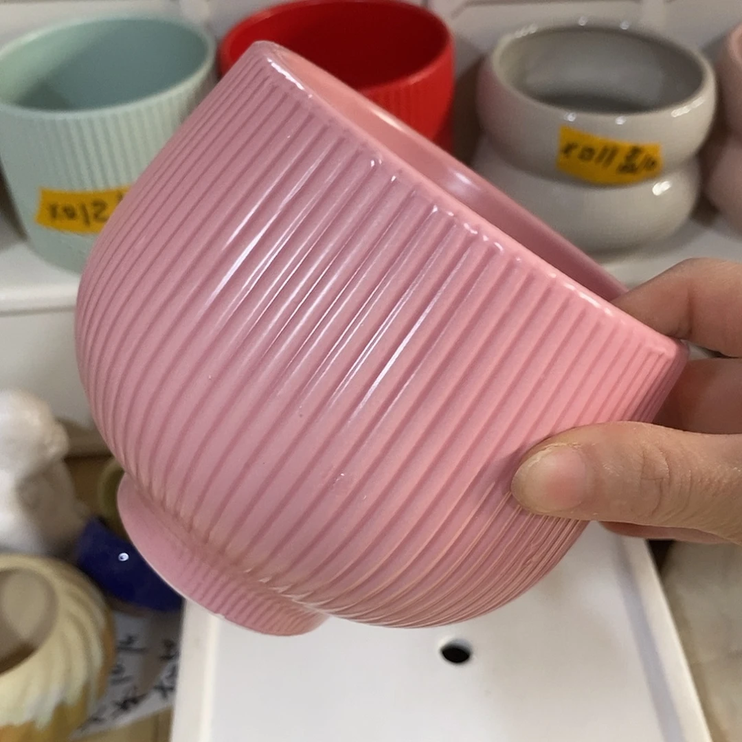 杯子陶盆有孔 瑕疵介意勿拍