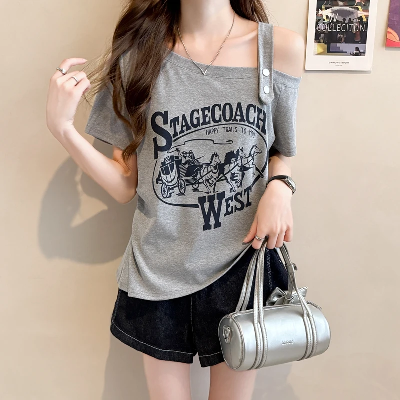 大码女装短袖T恤女夏季韩版宽松设计感胖mm显瘦斜肩吊带半袖上衣