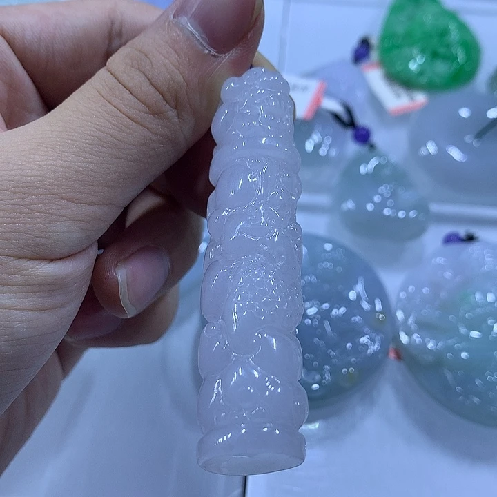 翡翠未镶嵌颈饰天然翡翠A货吊坠