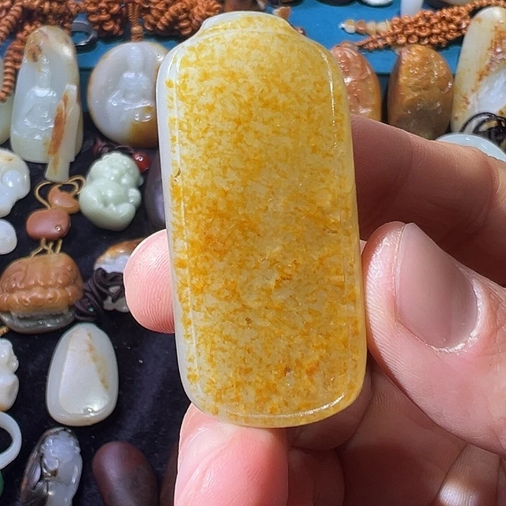 和田玉未镶嵌吊坠(不含链)