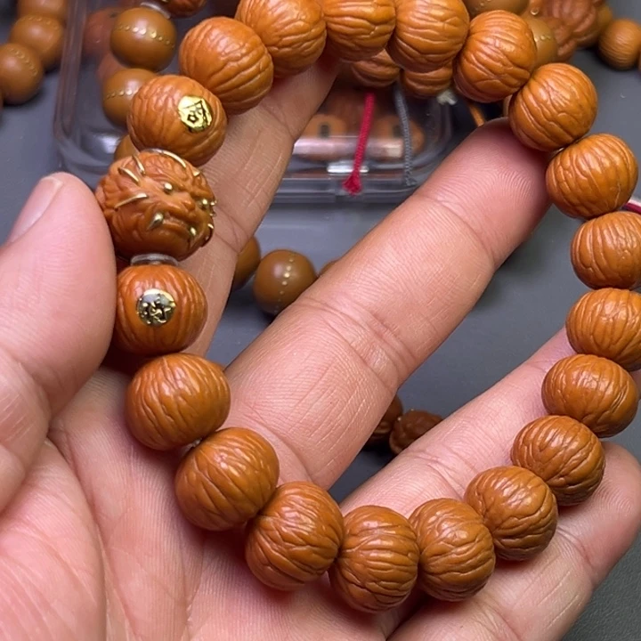 (***)吊坠猴头核桃土豪